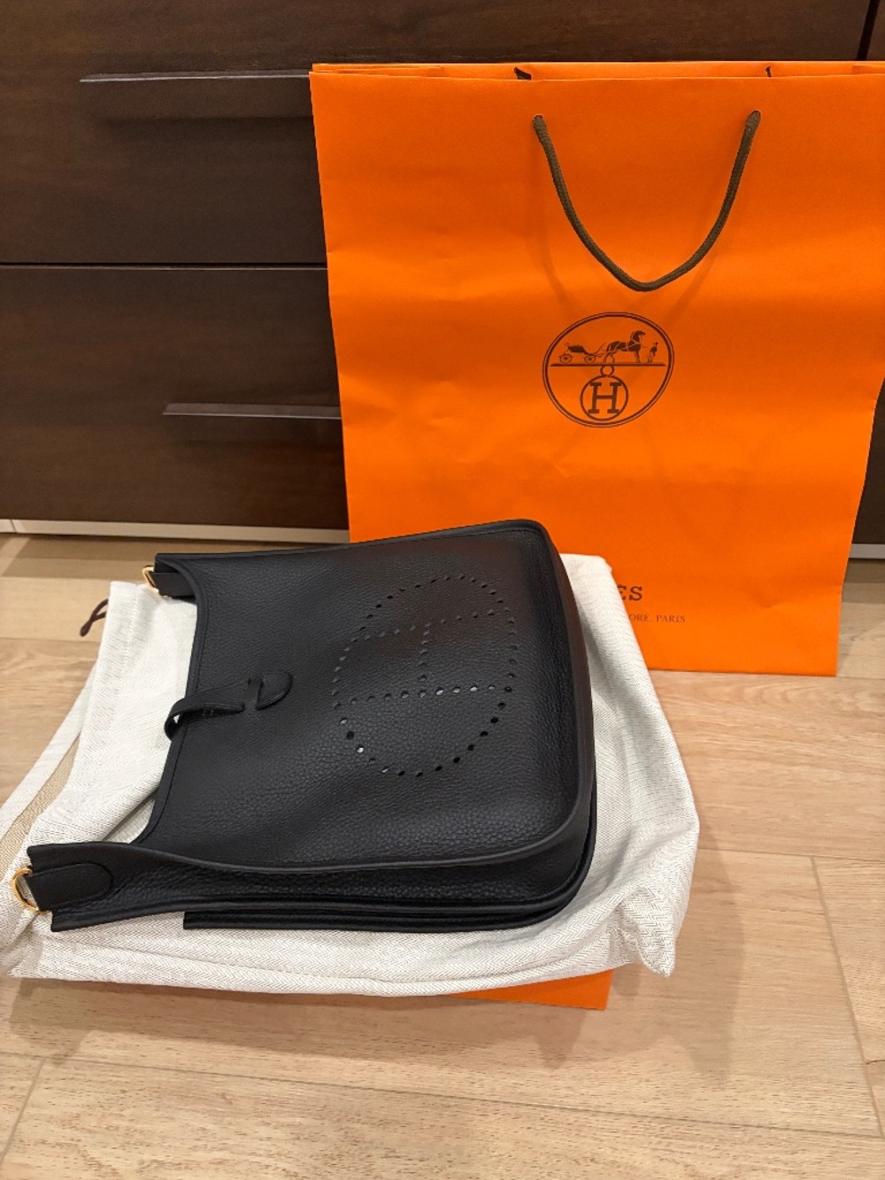Hermes Evelyn III 29 - Brand New - Picture 1 of 2